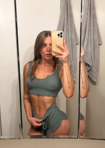 Фото проститутки Карина №3 в городе Таганрог